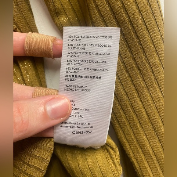 NWT Anthropologie Viscose Blend Twist Front Shimmer Top Size Large - Picture 4 of 6